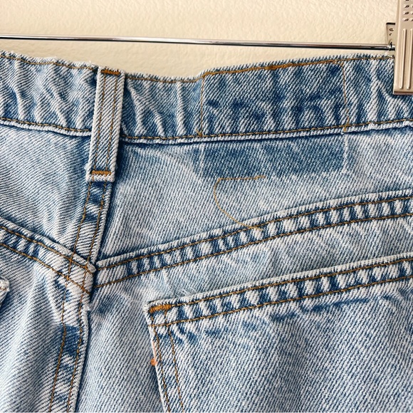 Vintage 90’s levis Womens 951 denim shorts longer length 29” - Picture 3 of 9